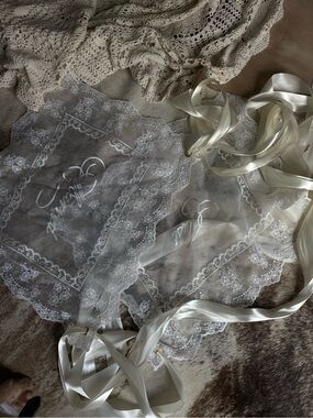Sheer Lace Appliqué Bridal Sash with Ribbon Ties - Ivory